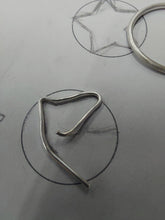 Load image into Gallery viewer, Jewellery: Silver pendent Design - Level 2