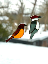 Load image into Gallery viewer, 1-Day Beginner Stained Glass Sun Catcher Birds Workshops