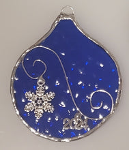 Load image into Gallery viewer, Holidays Stained Glass Sun Catcher Workshops