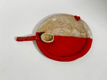 Load image into Gallery viewer, Senior's Pottery workshop: Make a Plate or Spoon Rest and a Spoon
