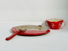 Load image into Gallery viewer, Senior's Pottery workshop: Make a Plate or Spoon Rest and a Spoon